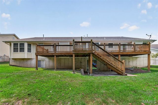 384-386 Shadow Pines Drive, Wentzville, MO 63385