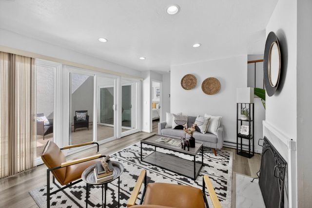 1919 Alameda De Las Pulgas 38, San Mateo, CA 94403