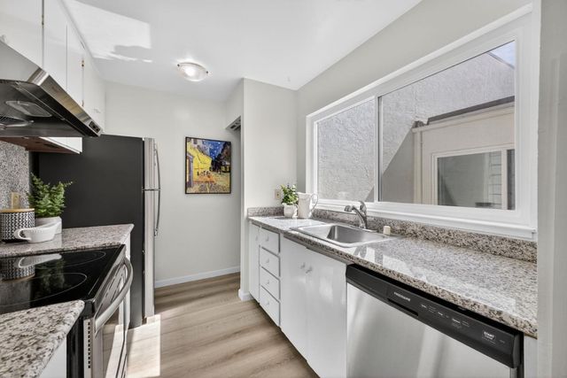 1919 Alameda De Las Pulgas 38, San Mateo, CA 94403