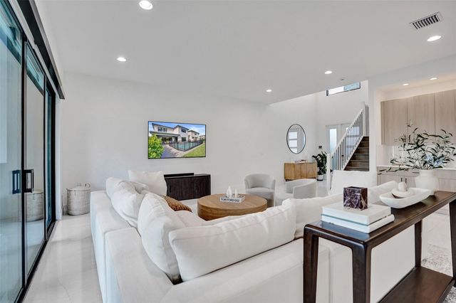 20044 Hirono Lane, Boca Raton, FL 33434