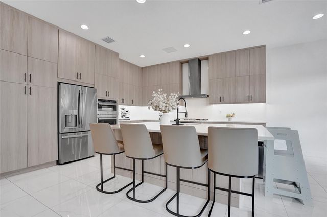 20044 Hirono Lane, Boca Raton, FL 33434