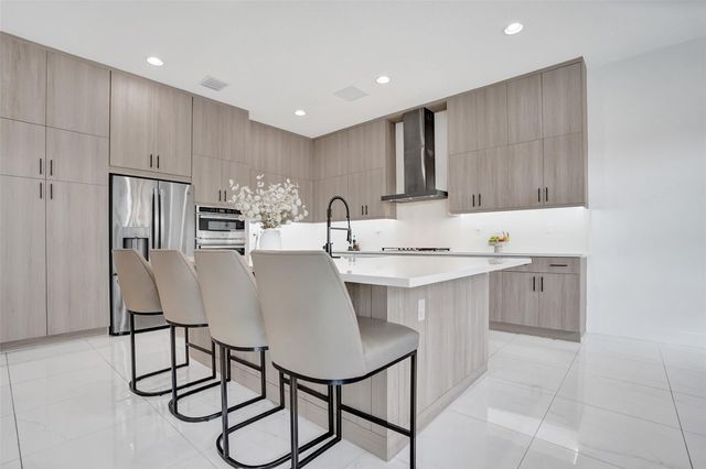 20044 Hirono Lane, Boca Raton, FL 33434