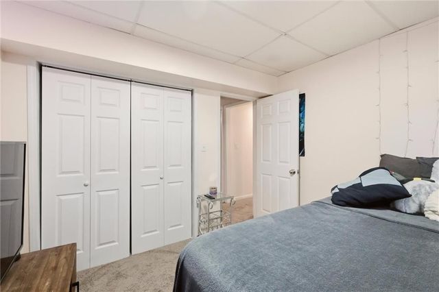11305 N Holly Street, Kansas City, MO 64155