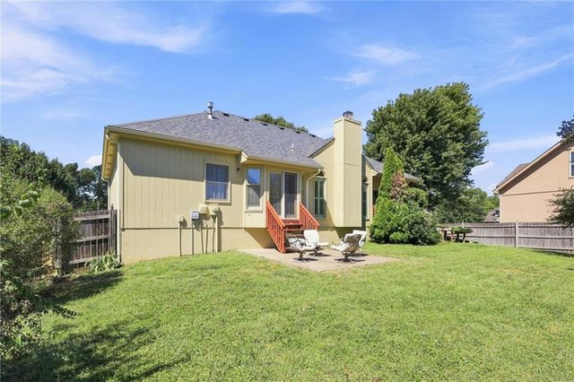 11305 N Holly Street, Kansas City, MO 64155