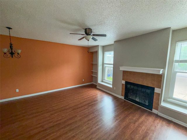 5313 Indio DR D, Austin, TX 78745
