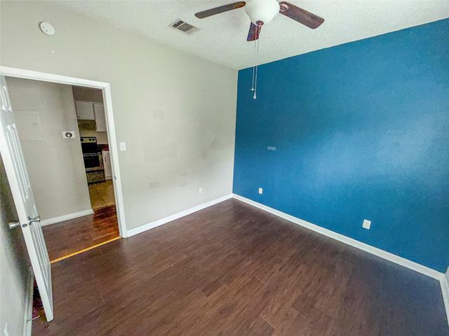 5313 Indio DR D, Austin, TX 78745