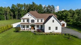 152 South Road, Londonderry, NH 03053