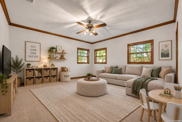 9 SCARBOROUGH SQ, San Antonio, TX 78218