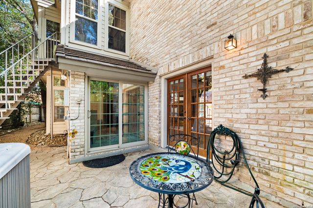 9 SCARBOROUGH SQ, San Antonio, TX 78218