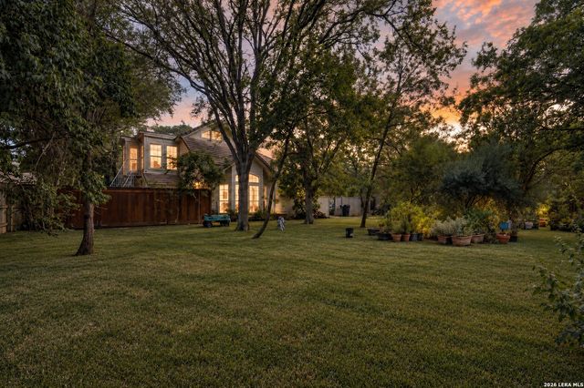 9 SCARBOROUGH SQ, San Antonio, TX 78218