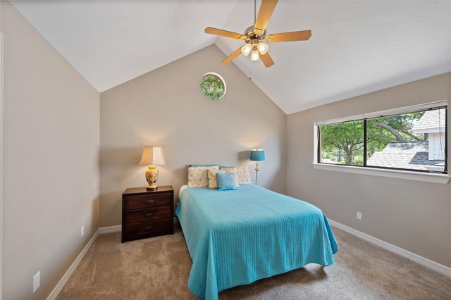 13418 Northshore Drive, Montgomery, TX 77356