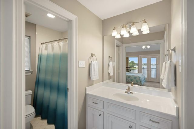 13418 Northshore Drive, Montgomery, TX 77356