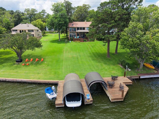13418 Northshore Drive, Montgomery, TX 77356