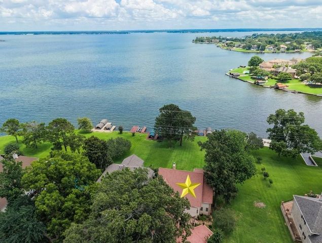 13418 Northshore Drive, Montgomery, TX 77356