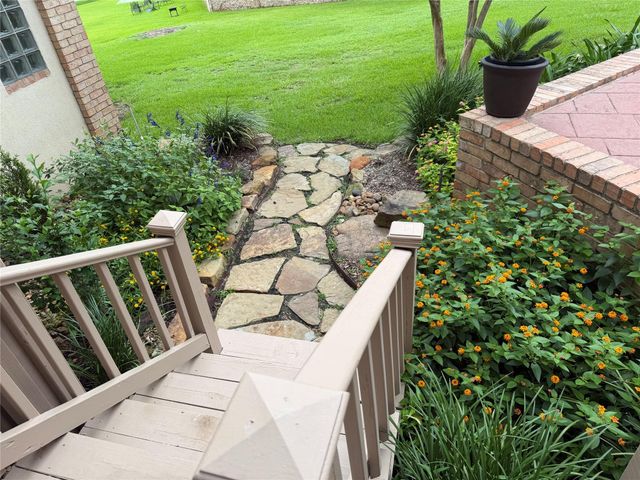 13418 Northshore Drive, Montgomery, TX 77356