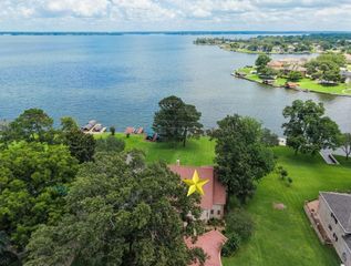 13418 Northshore Drive, Montgomery, TX 77356