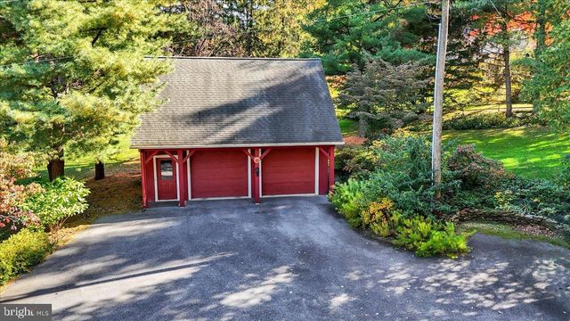 2838 HARRISBURG PIKE, Lancaster, PA 17601