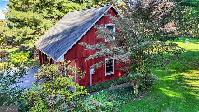 2838 HARRISBURG PIKE, Lancaster, PA 17601