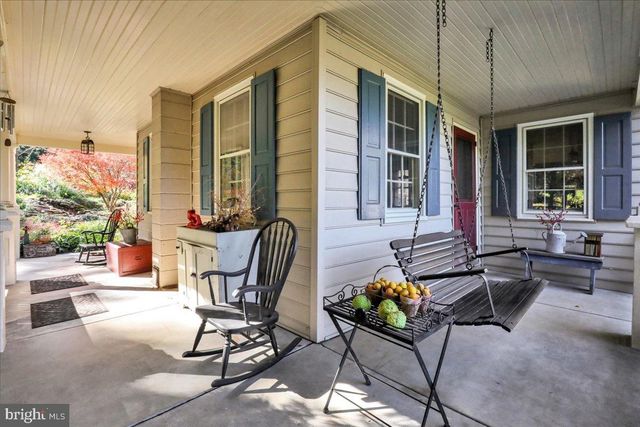 2838 HARRISBURG PIKE, Lancaster, PA 17601