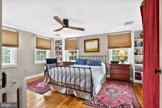 2838 HARRISBURG PIKE, Lancaster, PA 17601