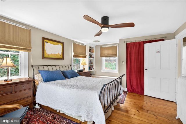 2838 HARRISBURG PIKE, Lancaster, PA 17601