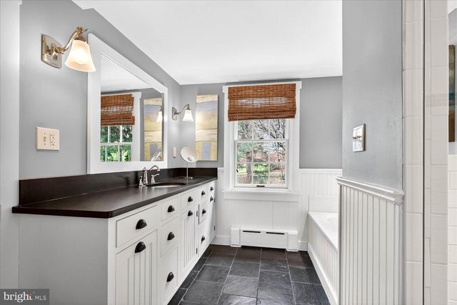 2838 HARRISBURG PIKE, Lancaster, PA 17601