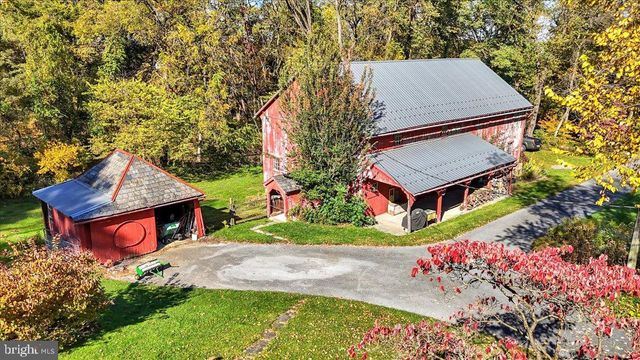 2838 HARRISBURG PIKE, Lancaster, PA 17601