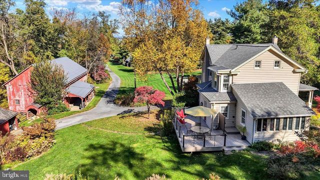 2838 HARRISBURG PIKE, Lancaster, PA 17601