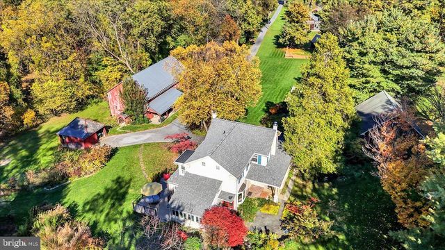 2838 HARRISBURG PIKE, Lancaster, PA 17601