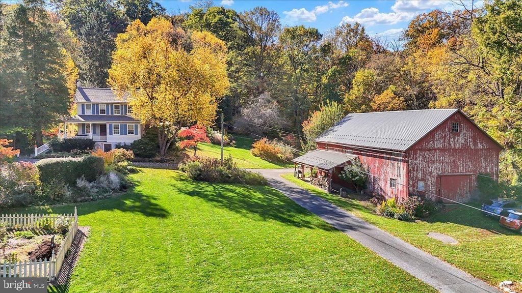 2838 HARRISBURG PIKE, Lancaster, PA 17601