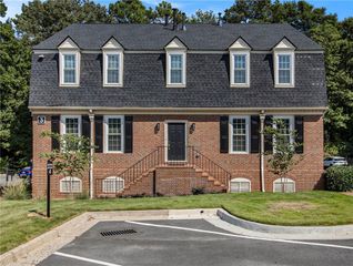 8385 Dunwoody Place Main Level, Atlanta, GA 30350