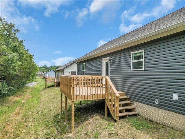 108 Demombreum Circle, Shelbyville, TN 37160