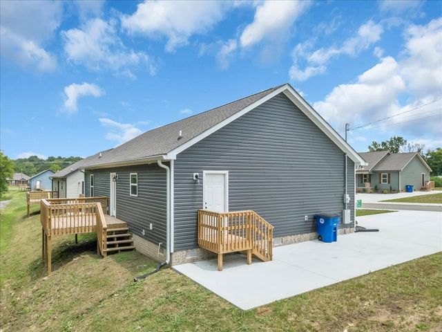 108 Demombreum Circle, Shelbyville, TN 37160