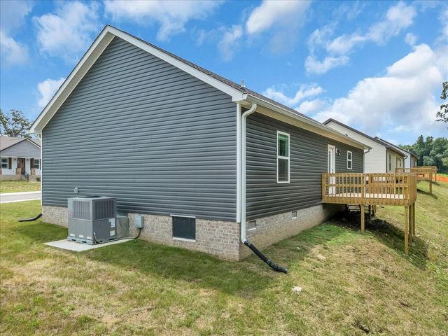 108 Demombreum Circle, Shelbyville, TN 37160