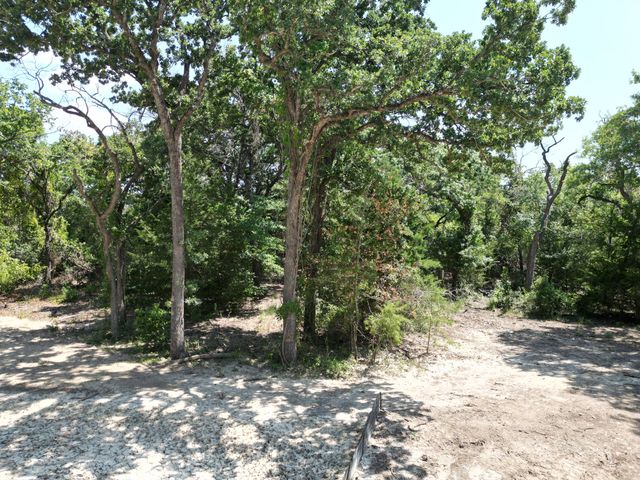 272 Heritage Park Drive, Weatherford, TX 76087