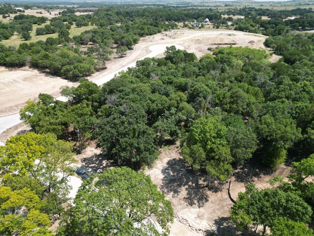 272 Heritage Park Drive, Weatherford, TX 76087