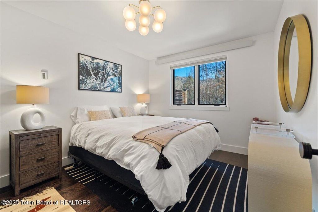 3230 W KING EIDER Road, Jackson, WY 83001 photo 8