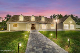 3956 TARA HALL Drive, Jacksonville, FL 32277