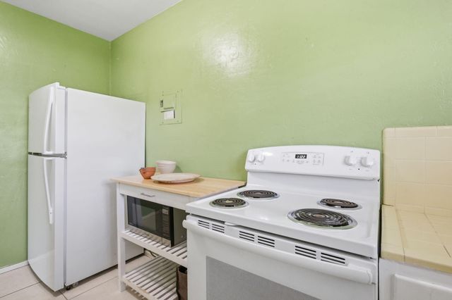 202 GLEASON Street 6, Delray Beach, FL 33483