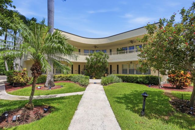 202 GLEASON Street 6, Delray Beach, FL 33483