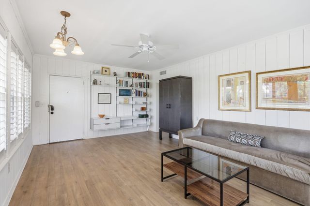 202 GLEASON Street 6, Delray Beach, FL 33483