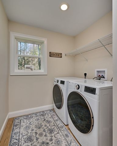 16 Steplar Crossing 16, Easthampton, MA 01027