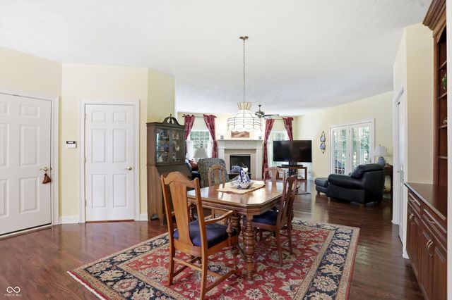 5744 Hickory Woods Drive, Plainfield, IN 46168