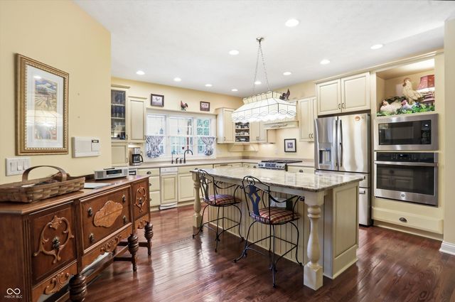 5744 Hickory Woods Drive, Plainfield, IN 46168