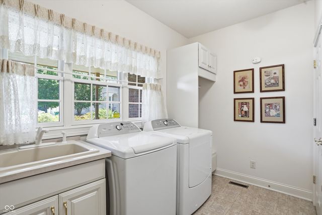 5744 Hickory Woods Drive, Plainfield, IN 46168