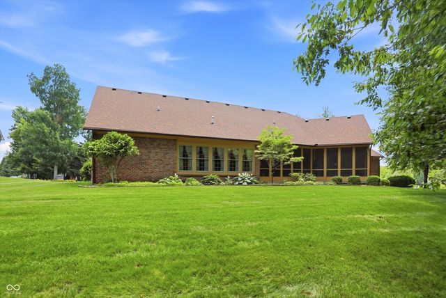 5744 Hickory Woods Drive, Plainfield, IN 46168