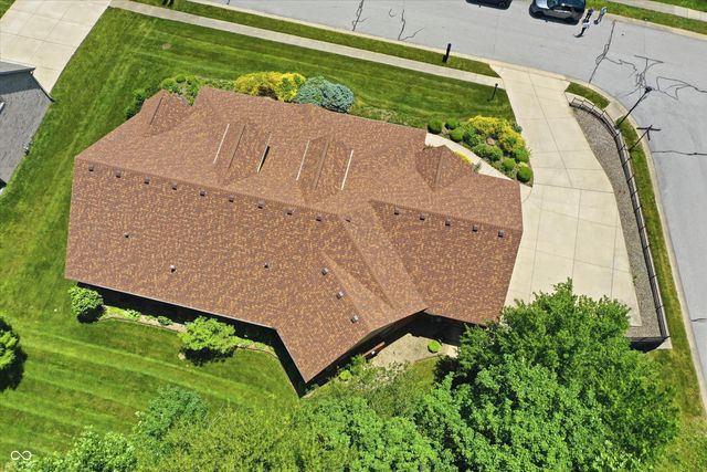 5744 Hickory Woods Drive, Plainfield, IN 46168