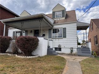 183 Pittsburgh Cir, Ellwood City, PA 16117