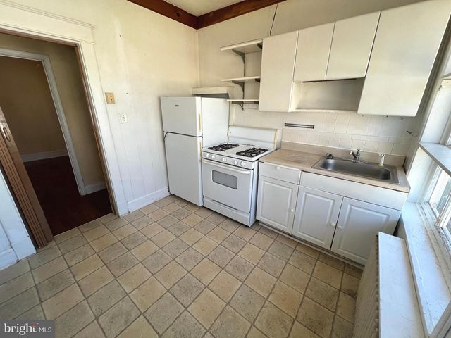 2817 GOODWOOD RD, Baltimore, MD 21214