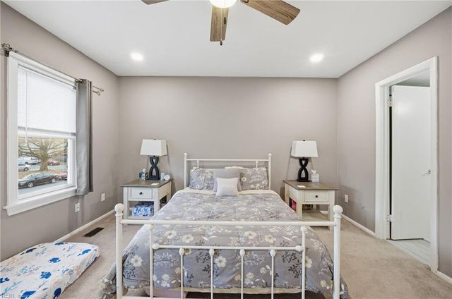 3669 Bancroft DR, Virginia Beach, VA 23452